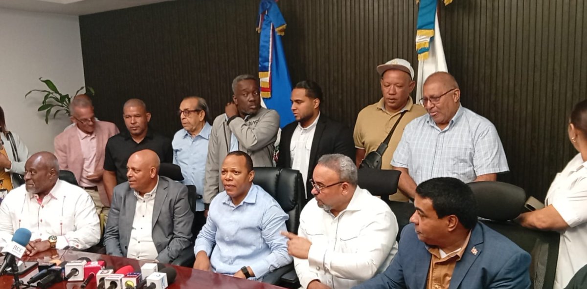 Empresas del transporte: no habrá aumentos en los pasajes pese al alza de los costos operativos