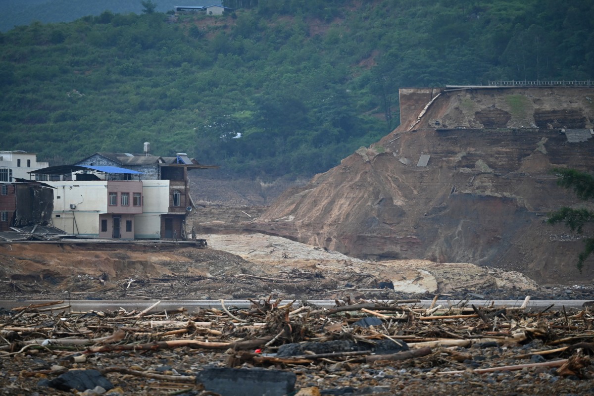 Deslizamiento de tierra en el noroeste de China deja 21 muertos tras concluir búsqueda