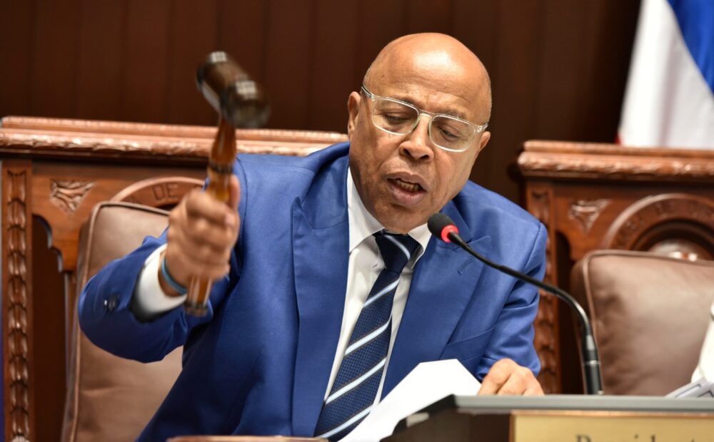 Diputados de la RD aprobaron préstamos por US$465 millones