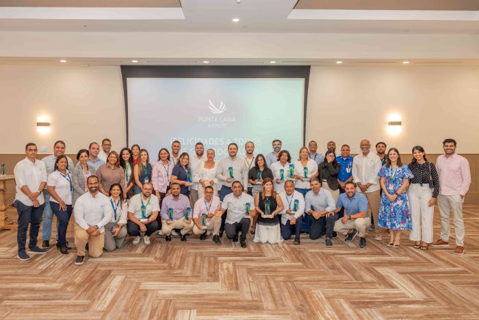 Aeropuerto de Punta Cana reconoce excelencia aerolíneas