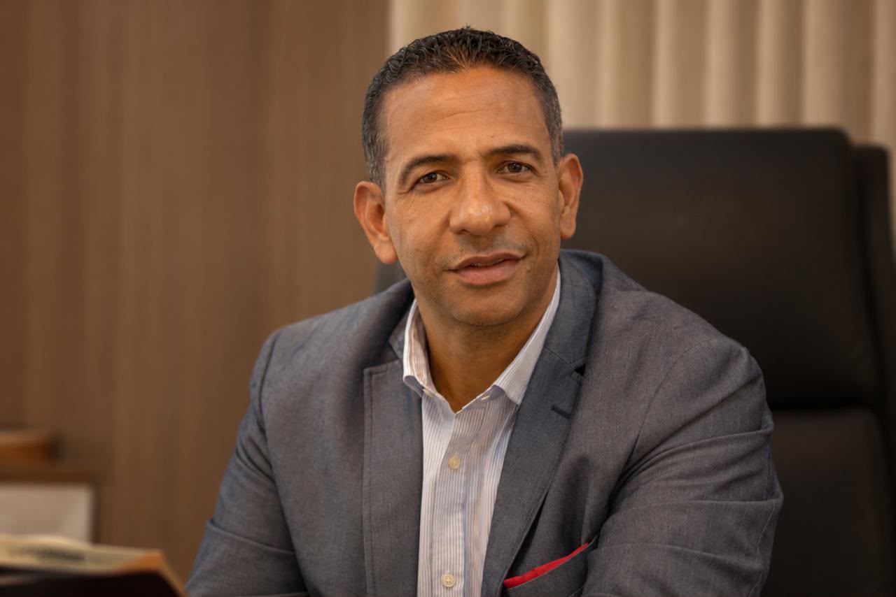 Fuerza del Pueblo designa a Pedro Jiménez como director de Unidad de Comunicación Estratégica