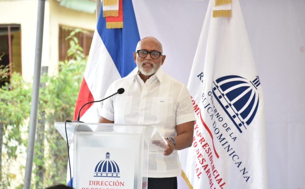 Desarrollo Provincial da primer palazo para inicio de tres importantes obras en la provincia Bahoruco