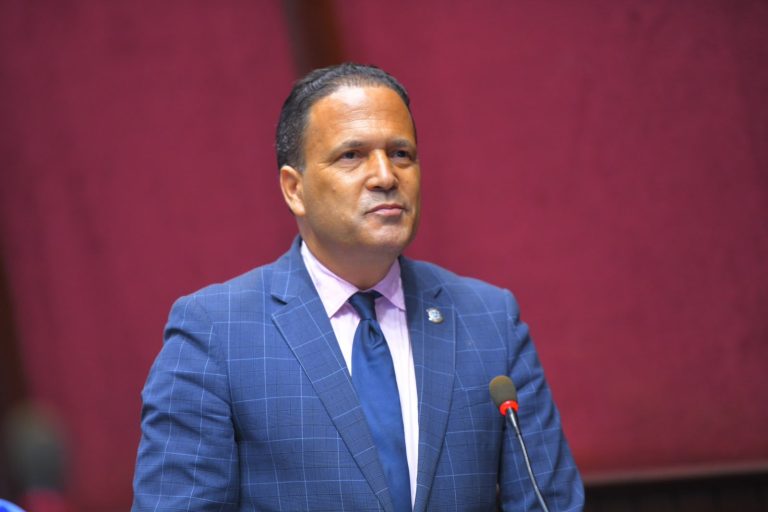 Diputado Román de Jesús destaca 27 medallas de Monte Plata y pide mejorar instalaciones deportivas