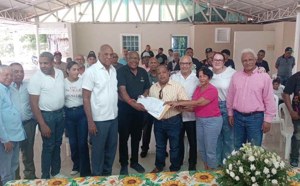 AVANZAN TRABAJOS ELECTORALES PRD LA VEGA
