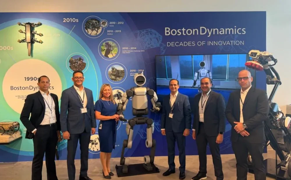 Boston Dynamics y el Sistema 911 impulsan el uso de robótica para atender emergencias en RD