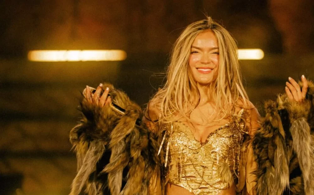 Karol G, Miguel Bosé y Yatra lideran un concierto solidario por el terremoto en Colombia