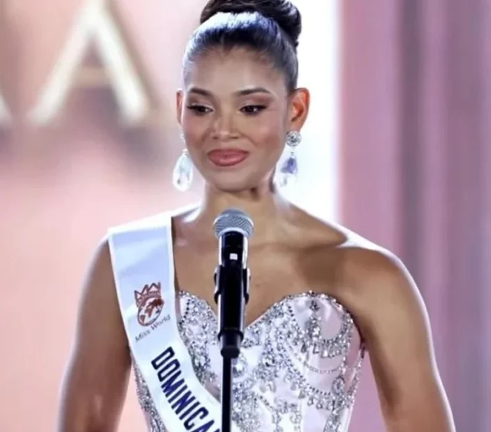 Joheirry Mola hace historia y conquista la segunda corona de Miss Mundo para República Dominicana
