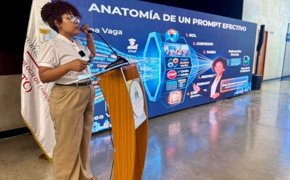 Centros Tecnológicos Comunitarios promueven uso responsable de la inteligencia artificial en jornada formativa