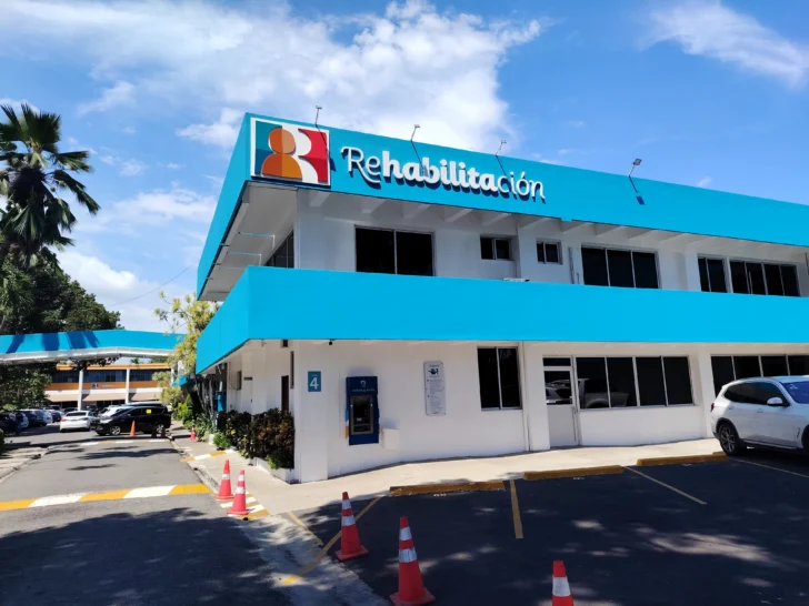 Rehabilitación mantiene sin cambios las tarifas para más del 90% de sus pacientes y actualiza parcialmente servicios no cubiertos