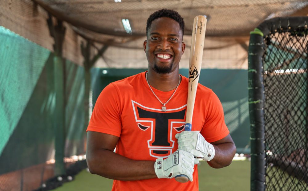 Jesús Sánchez y Wilmer Difó se suman a entrenamientos de  Toros 