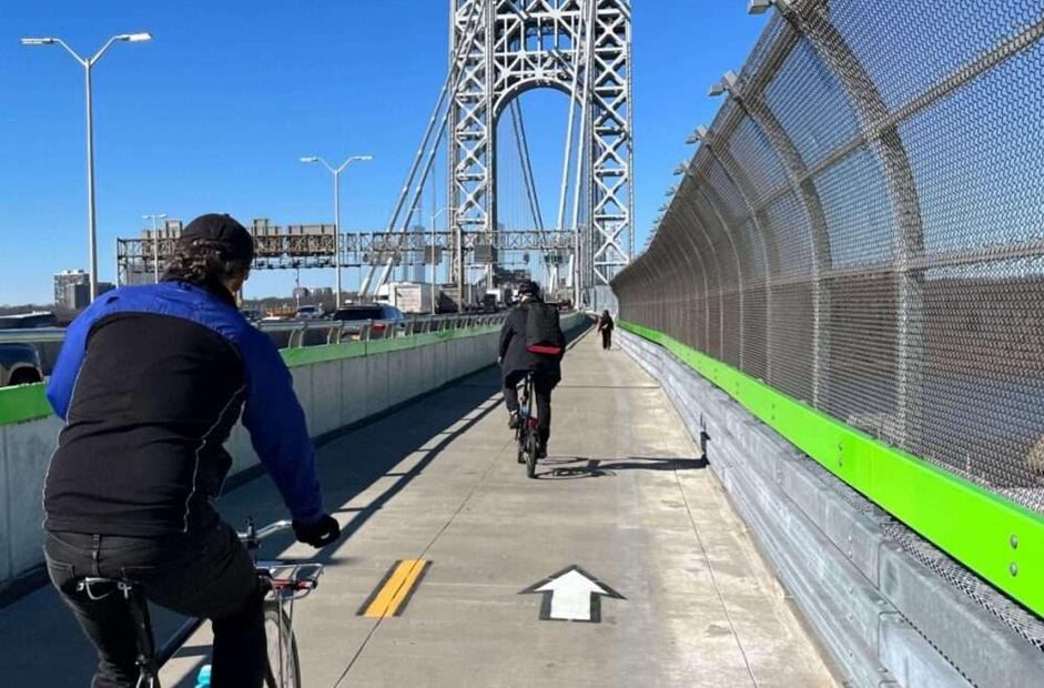 Reabren paso peatonal puente George Washington; cientos de dominicanos se beneficiarán