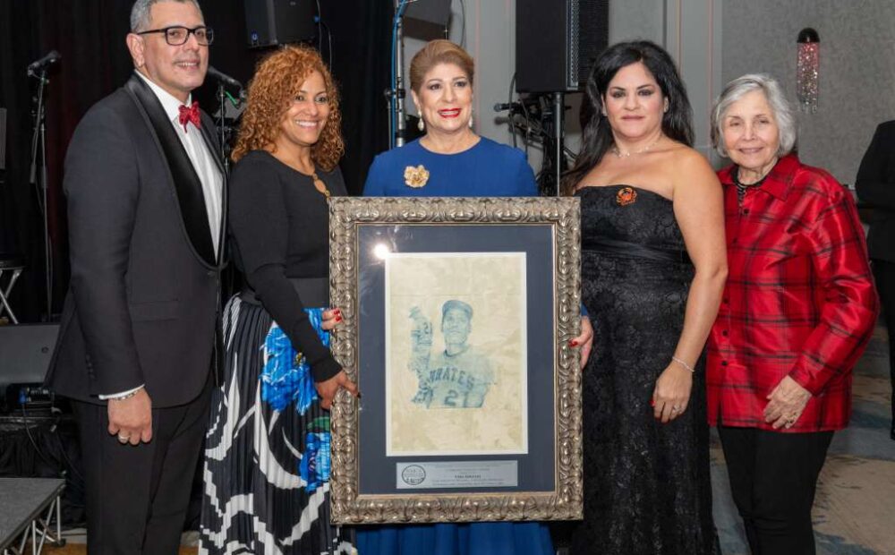 Cira Angeles Orgullo comunitario y liderazgo empresarial