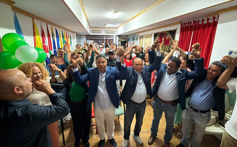 Dirigentes del PRM en España se juramentan en la Fuerza del Pueblo