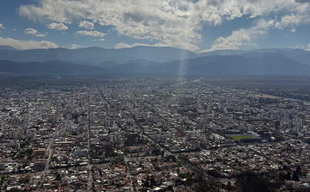 Salta, la linda, histórica, devota y auténtica