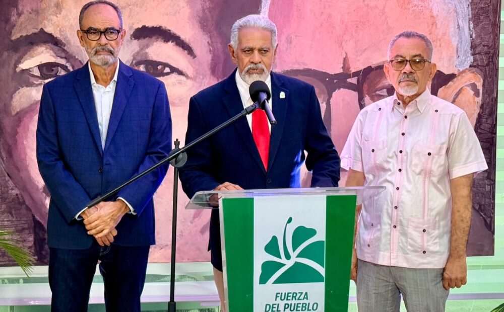 FP opina una crisis amenaza a productores avícolas de RD