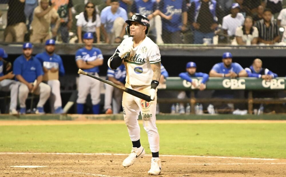Estrellas saldrán al terreno con alineación cargada de bateadores zurdos